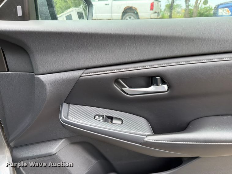 image for item DU8004 2021 Nissan Sentra 