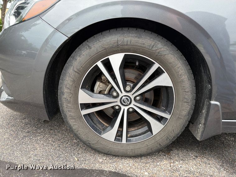 image for item DU8004 2021 Nissan Sentra 
