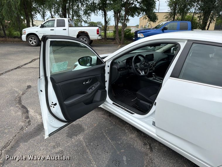 image for item DU8005 2021 Nissan Sentra 