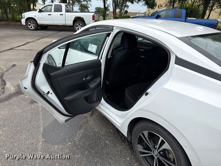 image for item DU8005 2021 Nissan Sentra 