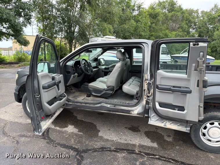 image for item DU8007 2015 Ford F150 Ext. Cab pickup truck