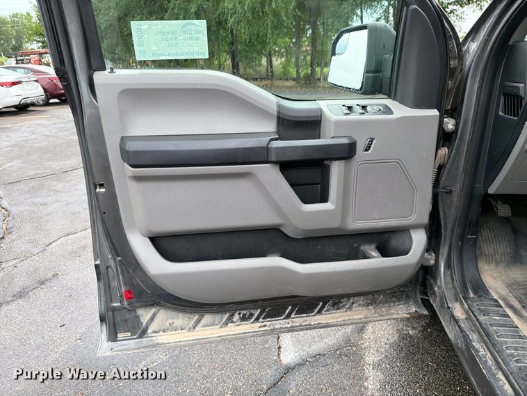 image for item DU8007 2015 Ford F150 Ext. Cab pickup truck