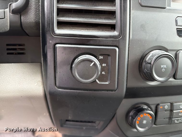 image for item DU8007 2015 Ford F150 Ext. Cab pickup truck