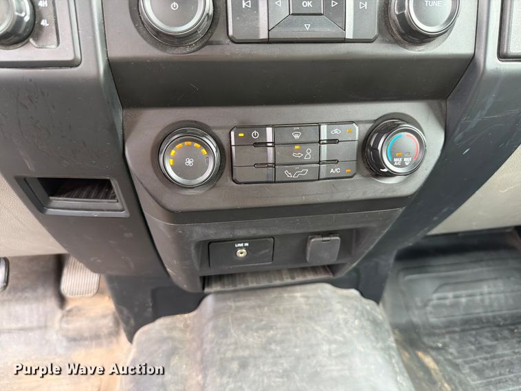 image for item DU8007 2015 Ford F150 Ext. Cab pickup truck