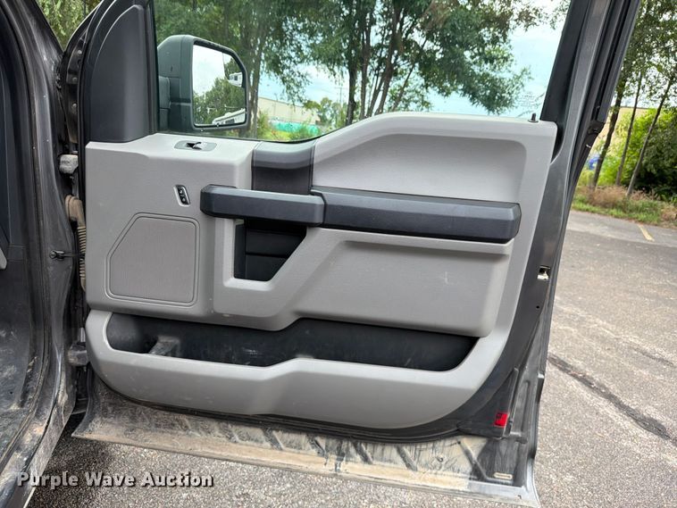 image for item DU8007 2015 Ford F150 Ext. Cab pickup truck