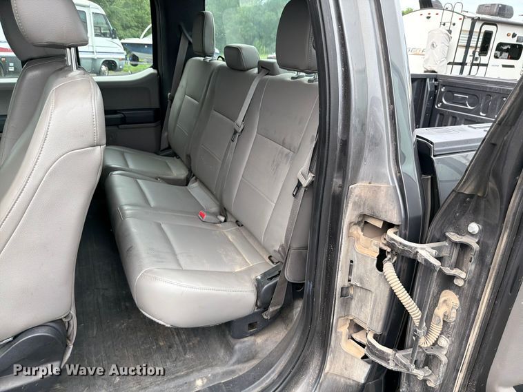 image for item DU8007 2015 Ford F150 Ext. Cab pickup truck