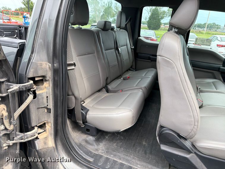 image for item DU8007 2015 Ford F150 Ext. Cab pickup truck