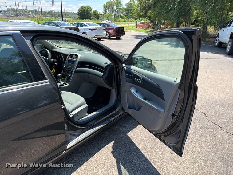 image for item DU8009 2014 Chevrolet Malibu 