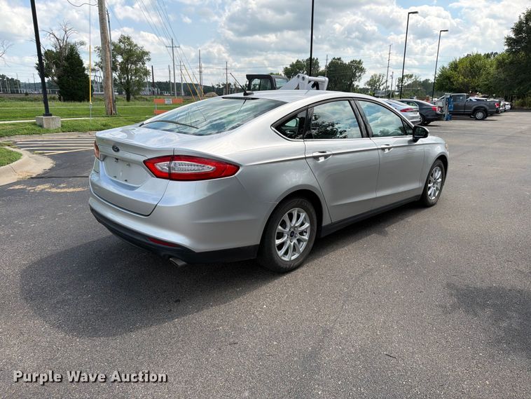 image for item DU8010 2016 Ford Fusion 