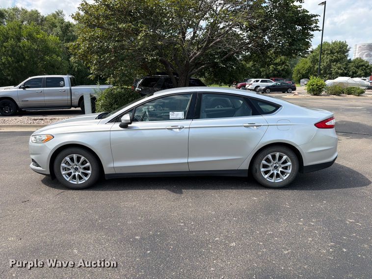 image for item DU8010 2016 Ford Fusion 
