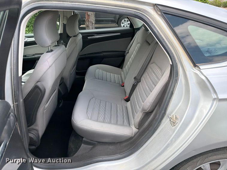 image for item DU8010 2016 Ford Fusion 