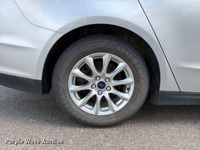 image for item DU8010 2016 Ford Fusion 