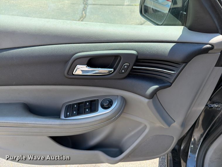 image for item DU8011 2015 Chevrolet Malibu 