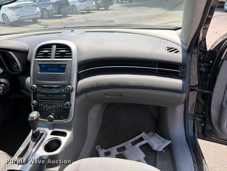 image for item DU8011 2015 Chevrolet Malibu 