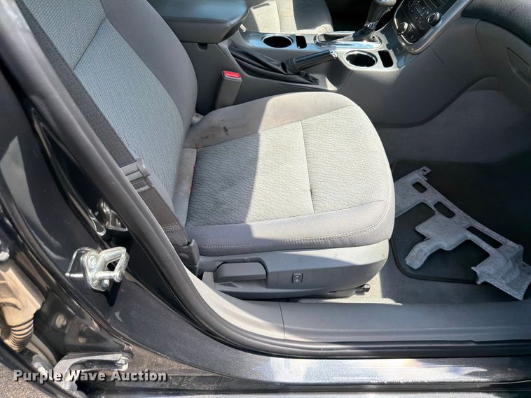 image for item DU8011 2015 Chevrolet Malibu 