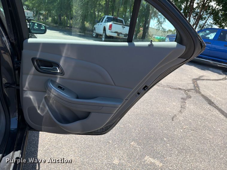 image for item DU8011 2015 Chevrolet Malibu 