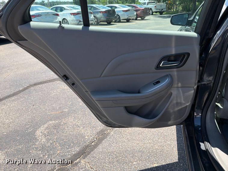 image for item DU8011 2015 Chevrolet Malibu 