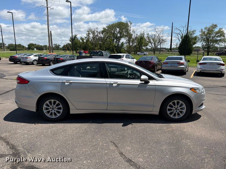 image for item DU8012 2017 Ford Fusion 