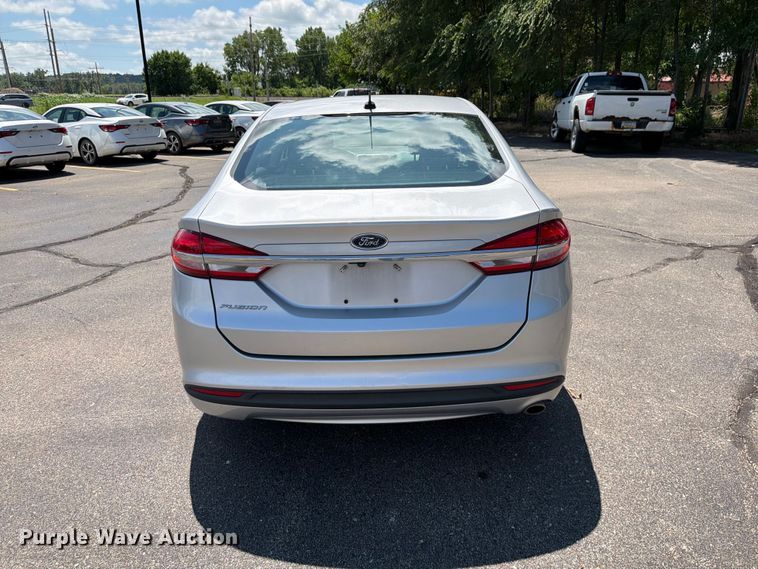 image for item DU8012 2017 Ford Fusion 