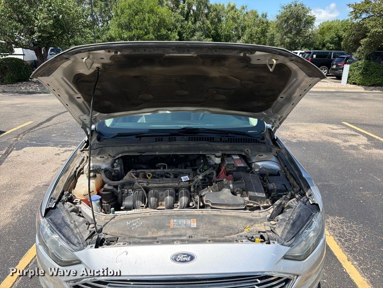 image for item DU8012 2017 Ford Fusion 