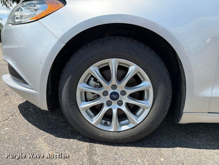 image for item DU8012 2017 Ford Fusion 