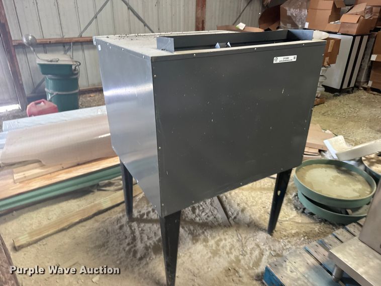 image for item DY3085 Restaurant equipment