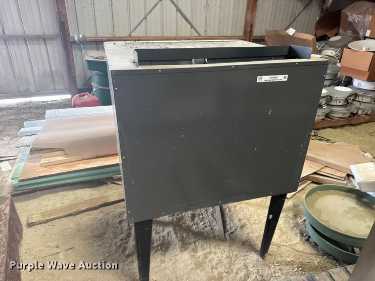 image for item DY3085 Restaurant equipment