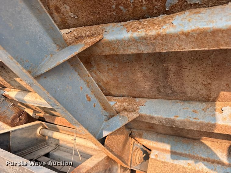 image for item DY3124 1986 GMC C7000 dump truck