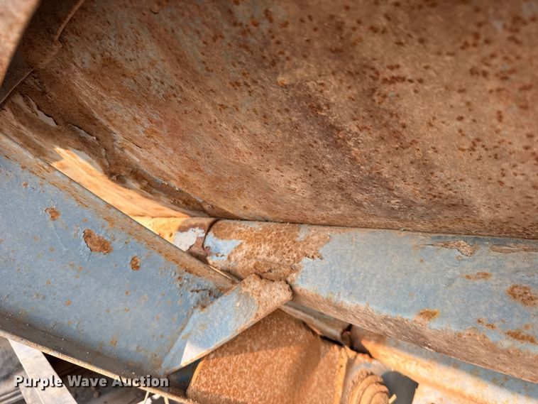 image for item DY3124 1986 GMC C7000 dump truck