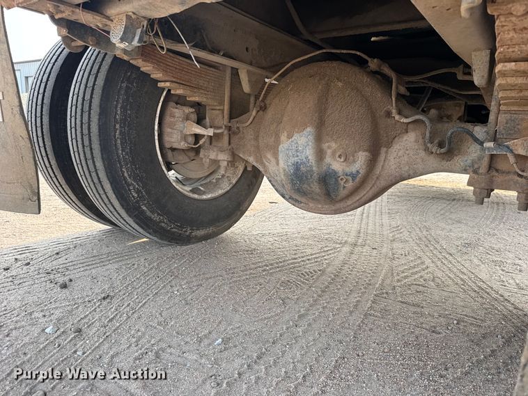 image for item DY3124 1986 GMC C7000 dump truck