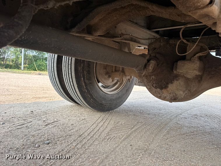 image for item DY3124 1986 GMC C7000 dump truck