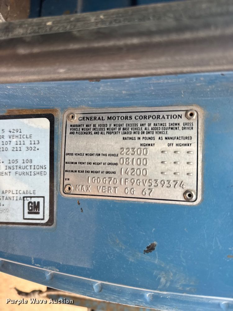 image for item DY3124 1986 GMC C7000 dump truck
