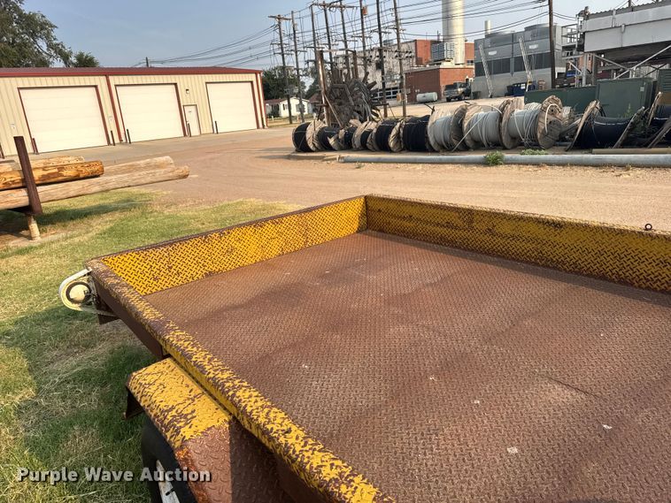 image for item DY3125 1988 Excel utility trailer