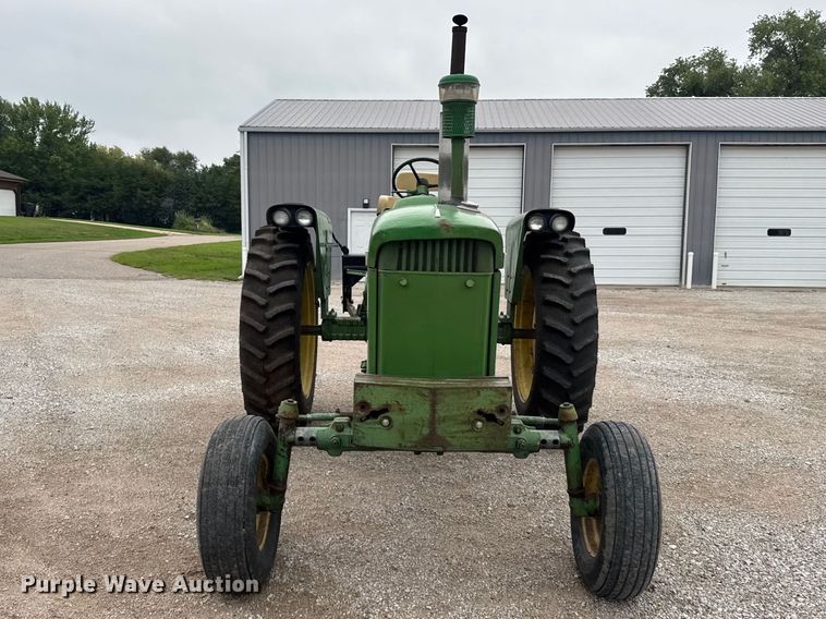 image for item DY3127 1965 John Deere 3020 tractor