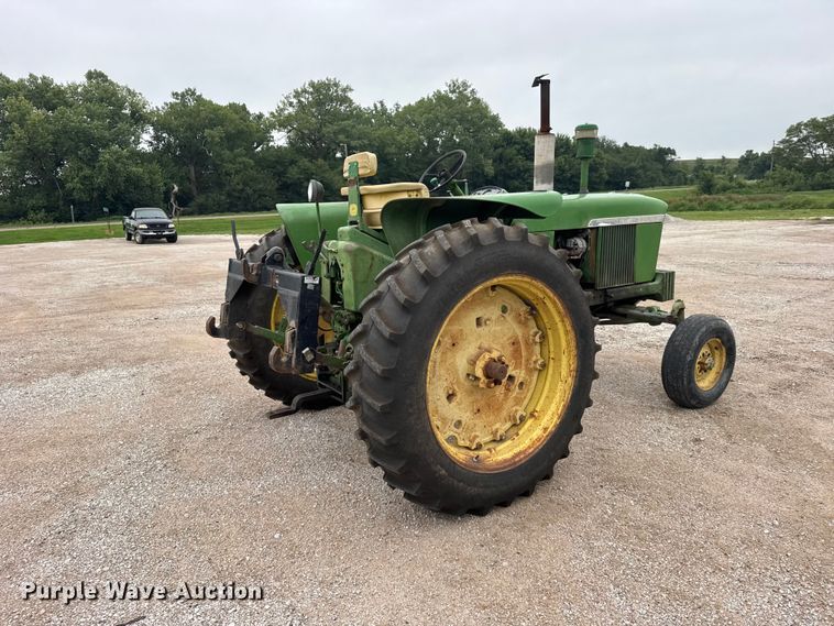 image for item DY3127 1965 John Deere 3020 tractor