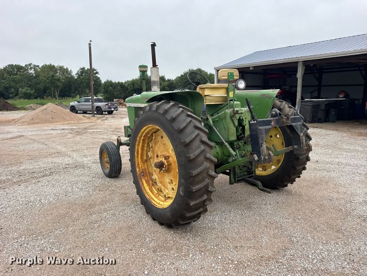 image for item DY3127 1965 John Deere 3020 tractor