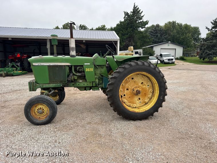 image for item DY3127 1965 John Deere 3020 tractor