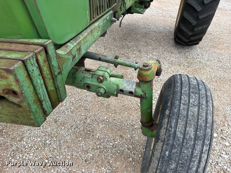 image for item DY3127 1965 John Deere 3020 tractor