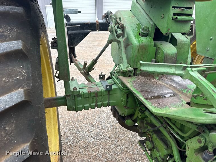 image for item DY3127 1965 John Deere 3020 tractor