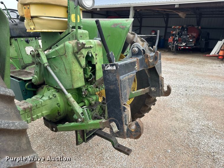 image for item DY3127 1965 John Deere 3020 tractor