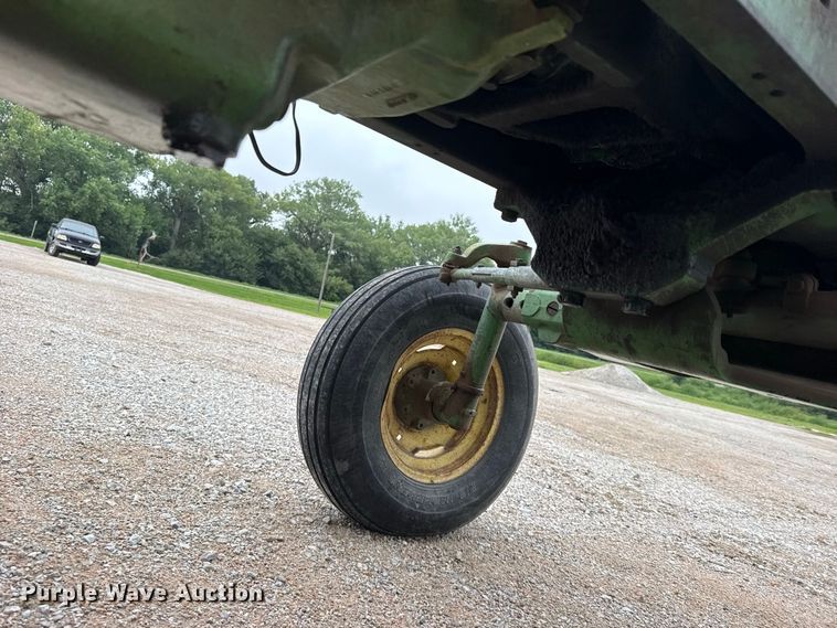 image for item DY3127 1965 John Deere 3020 tractor