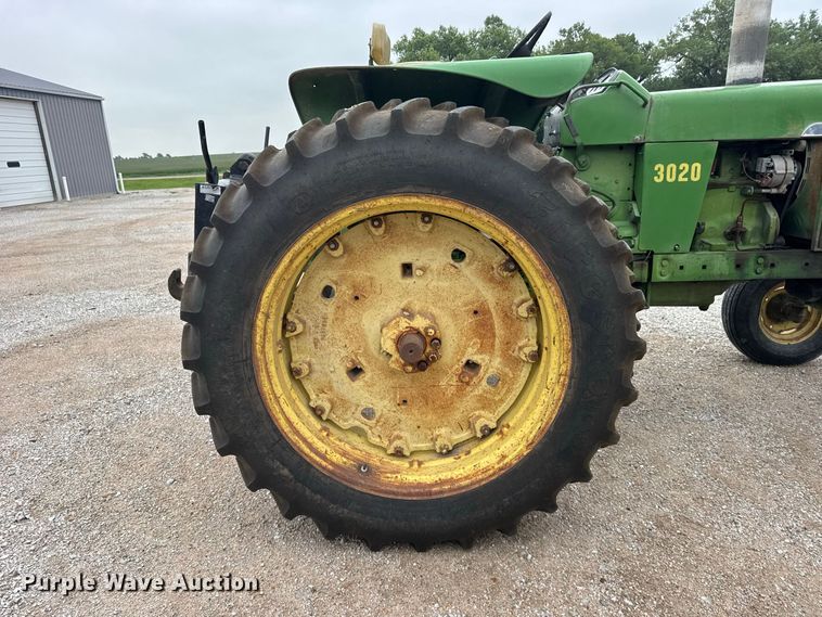 image for item DY3127 1965 John Deere 3020 tractor