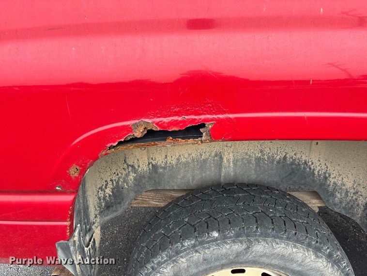image for item DZ4501 2001 Dodge Ram 1500 Ext. Cab pickup truck