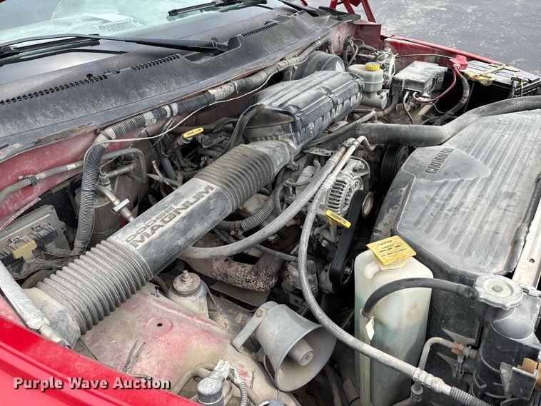 image for item DZ4501 2001 Dodge Ram 1500 Ext. Cab pickup truck