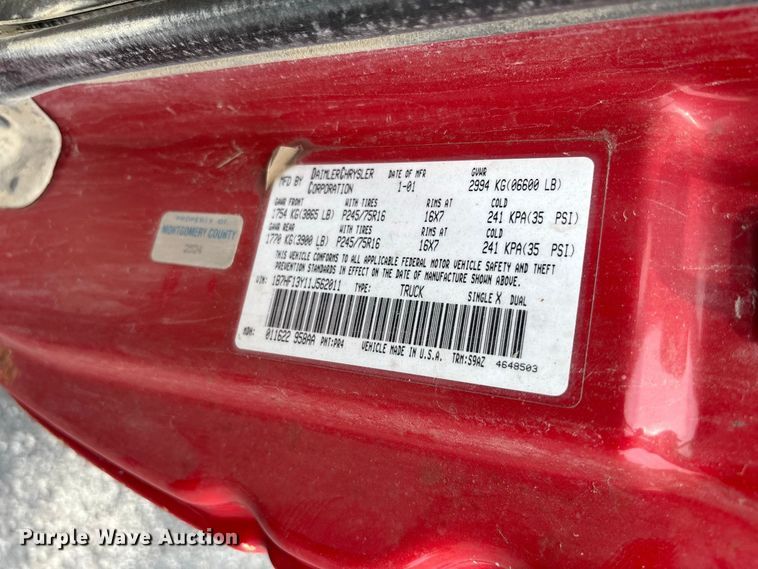 image for item DZ4501 2001 Dodge Ram 1500 Ext. Cab pickup truck