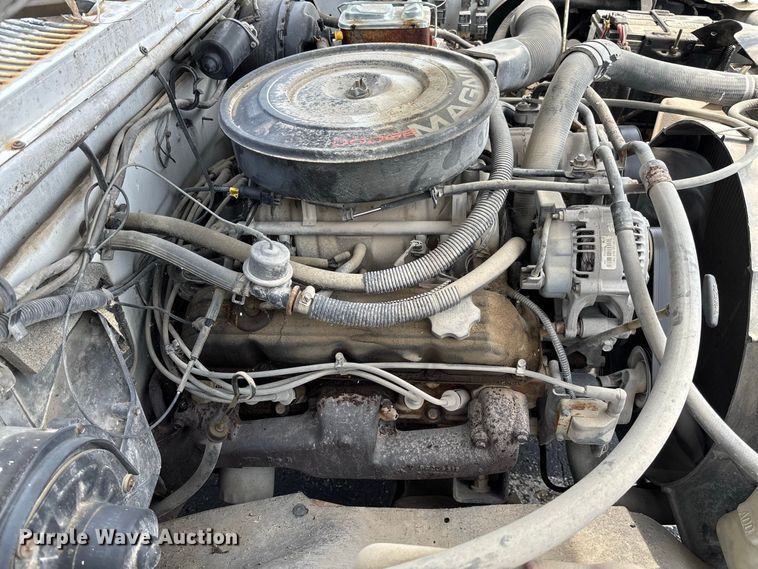 image for item DZ4502 1993 Dodge D200 pickup truck