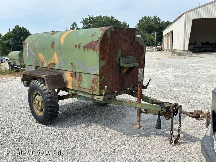 image for item DZ4505 1996 Elliot Machine Works PTO-3007 tool trailer