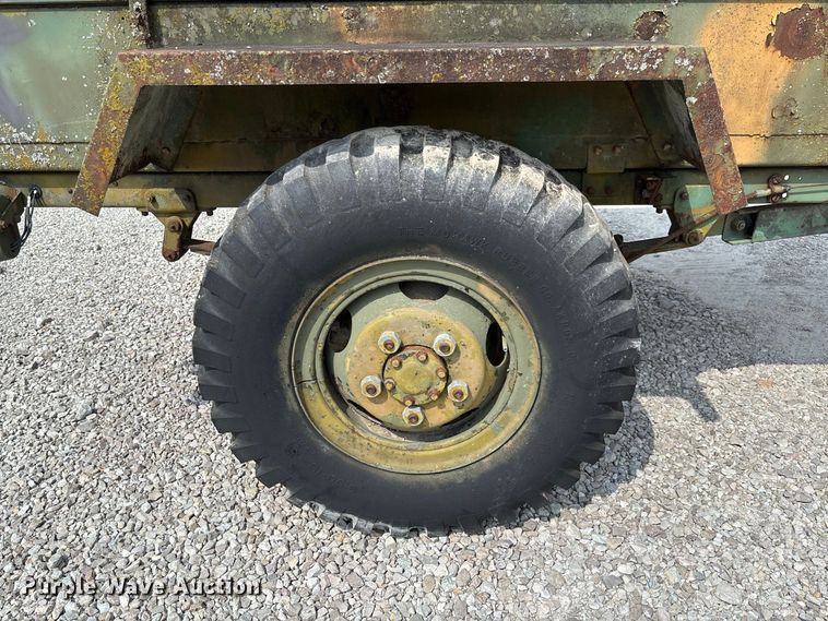 image for item DZ4505 1996 Elliot Machine Works PTO-3007 tool trailer