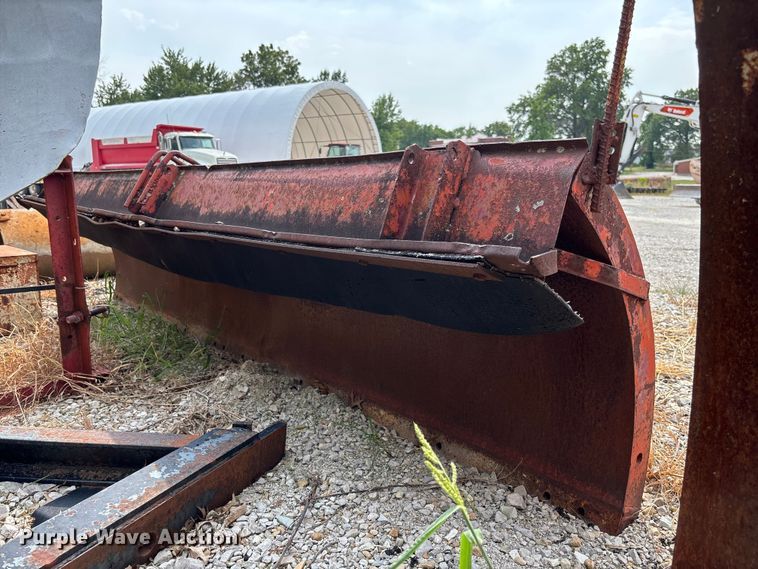 image for item DZ4506 Snow plow