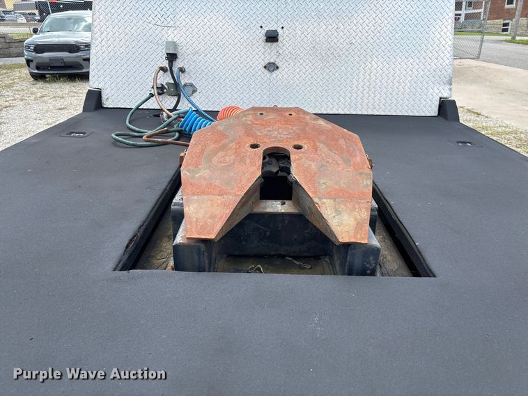 image for item DZ4517 2011 Freightliner M2 112 Ext. Cab flatbed truck
